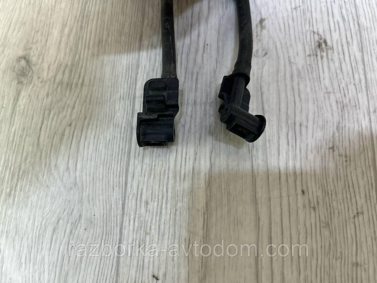 Форсунки омывателя лобового стекла (комплект 2шт) Renault Scenic 3 OE:289300743R