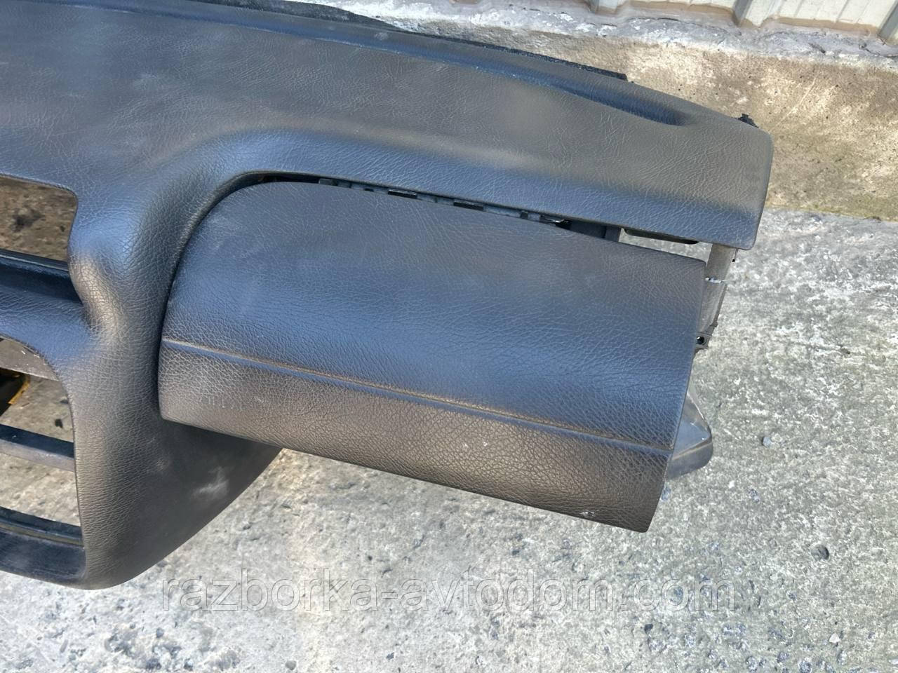 Торпеда під Airbag Opel Omega B (1994-1999)