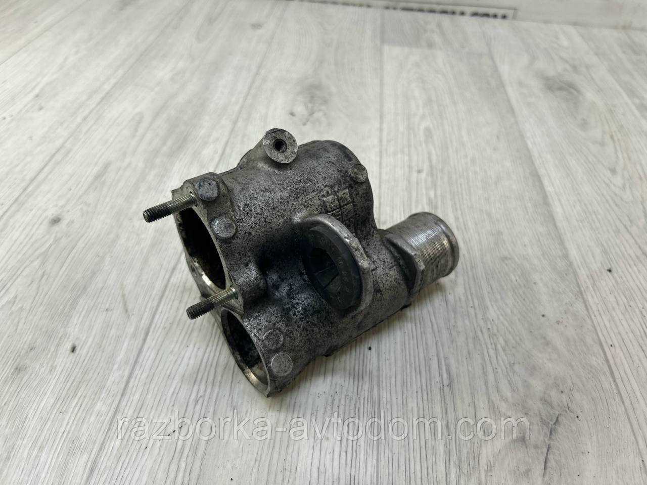Корпус клапана EGR (тримач) 1.5DCI Renault Megane 2 (03-09) OE:8200255366