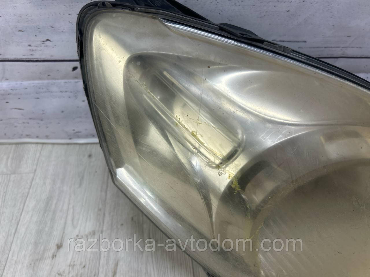 Фара передня права Fiat Fiorino (07-), QUBO (07-), Bipper (07-) Nemo (07-) OE:1353197080