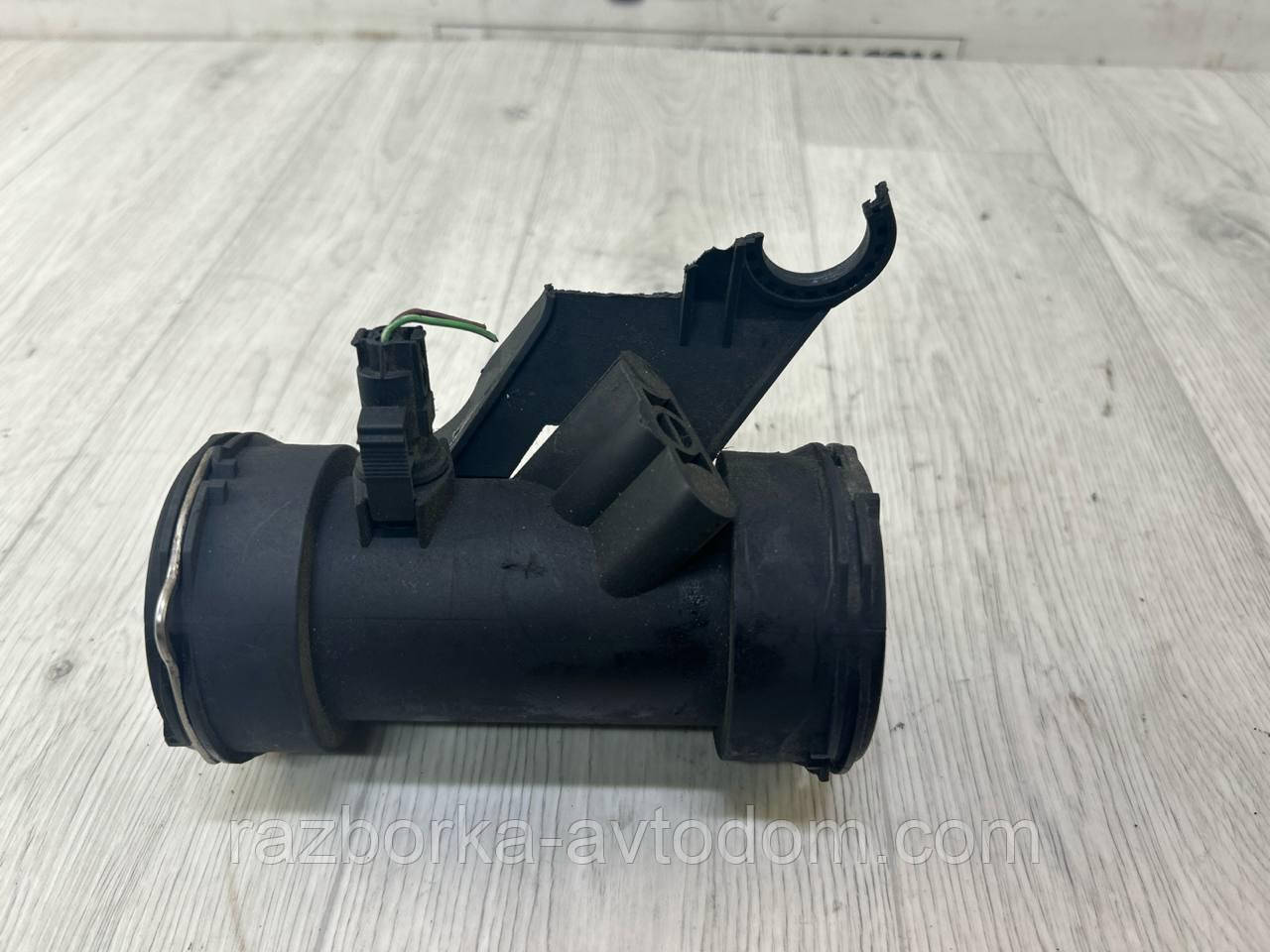 Патрубок інтеркулера (розхідомір) Mercedes C-Class W203, S203, CL203 OE:A2035200295 ДЕФЕКТ!!!