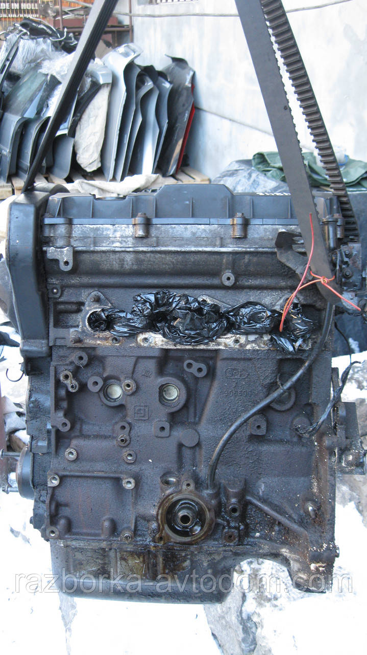 Двигун бензиновий 1.6 i 16v Citroen Berlingo, C2, C3, C4, Peugeot Partner, 206, 1007, 307 OE:TU5JP4