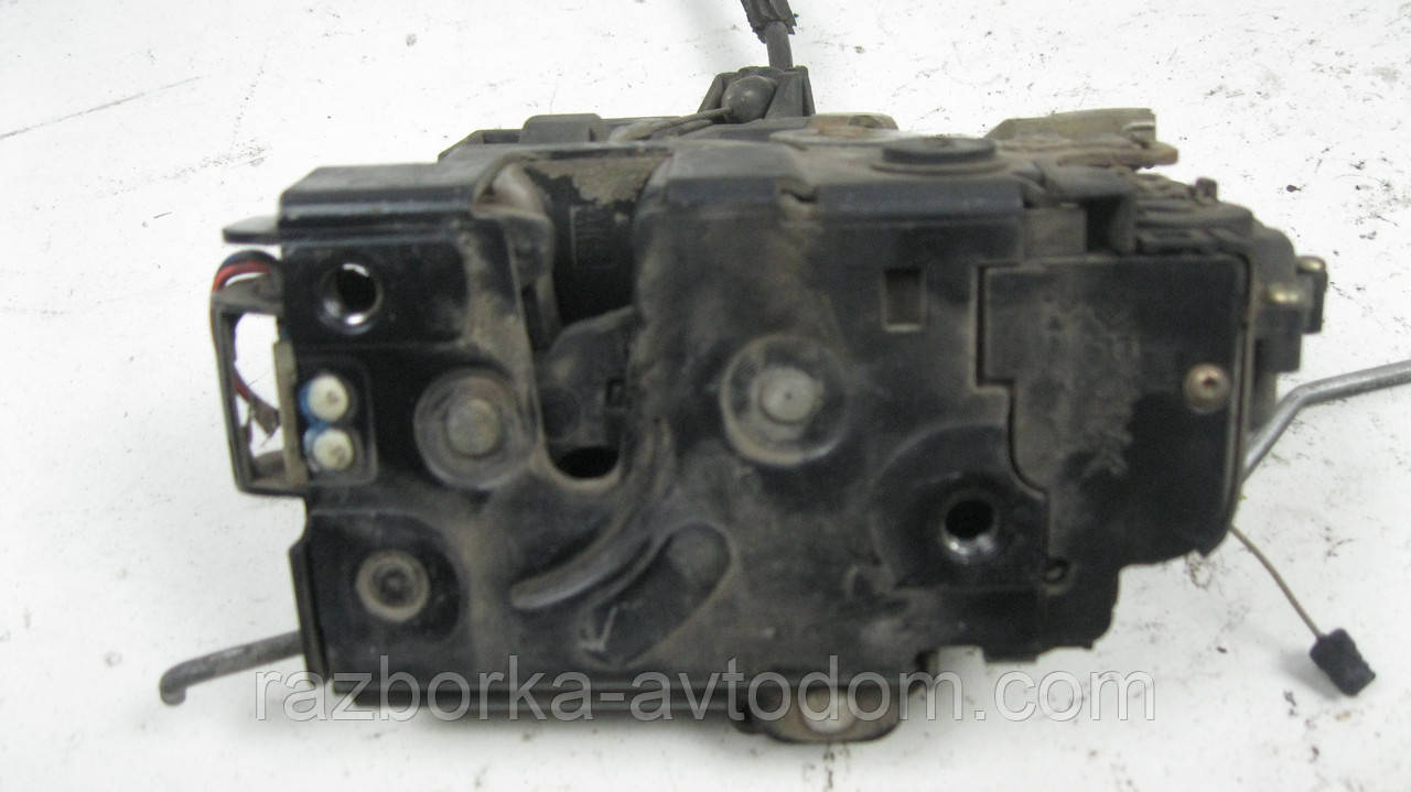 Замок задньої правої двері електро VW Passat B5 (1997-2000) OE:3B4839016A