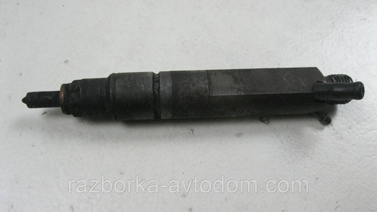 Форсунка паливна дизель VW Passat B5 (1997-2000) 1.9TDI OE:028130202J