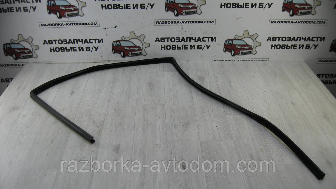 Щільна гумка дверей задньої правої Opel Zafira A (1999-2005) OE:24427433