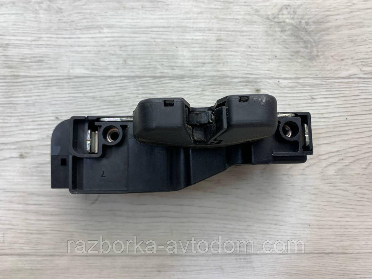 Замок кришки багажника (сідан) Peugeot 407 (04-11) OE: 9653208080