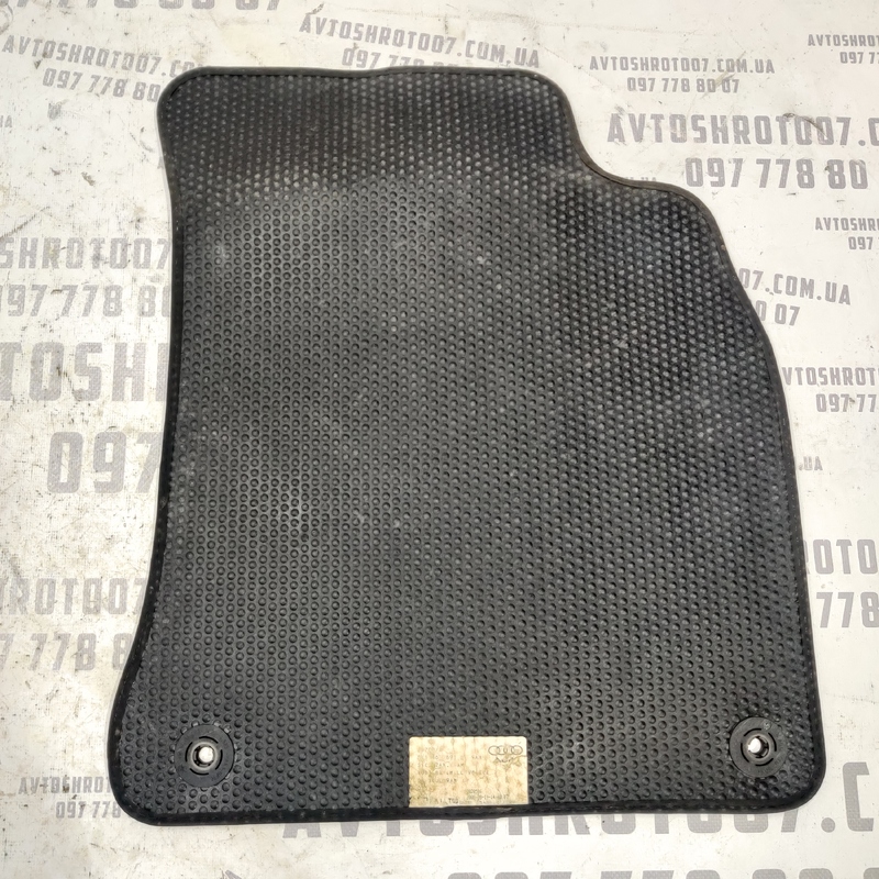 Килимки в салон Audi A4 B8