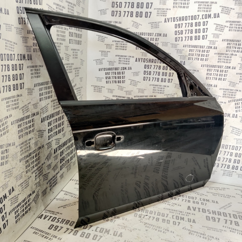 Двері Audi A4 B8