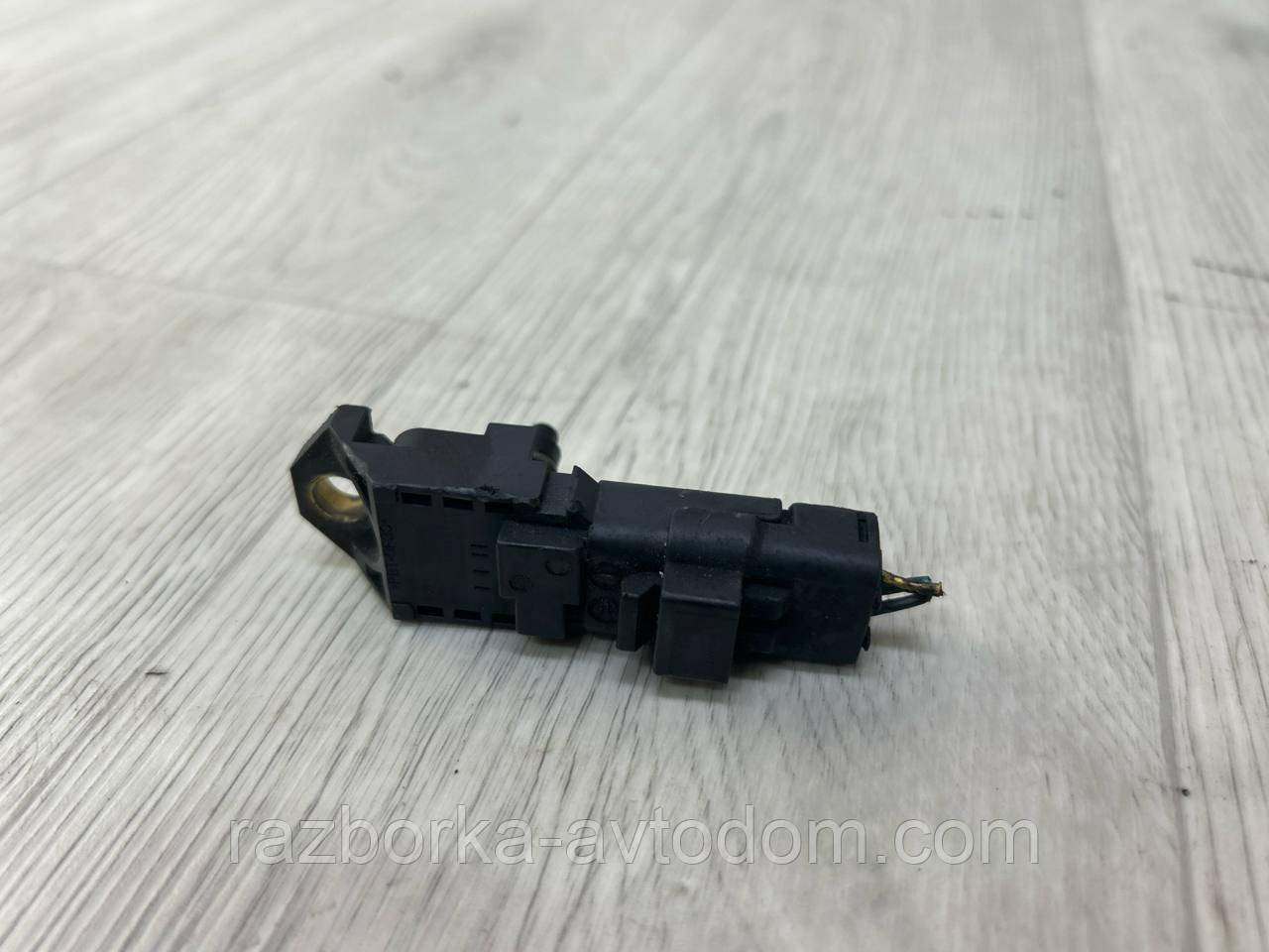 Датчик тиску у впускному колекторі FORD MONDEO MK4, C-Max OE:6G9112T551AB фото 2