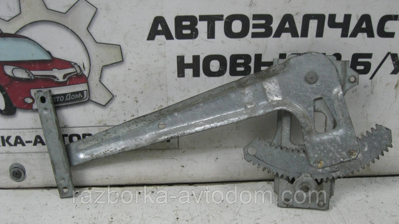 Склопідіймач задній правий (механічний) Nissan Sunny Y10 (1991-2000) OE:8270069R00