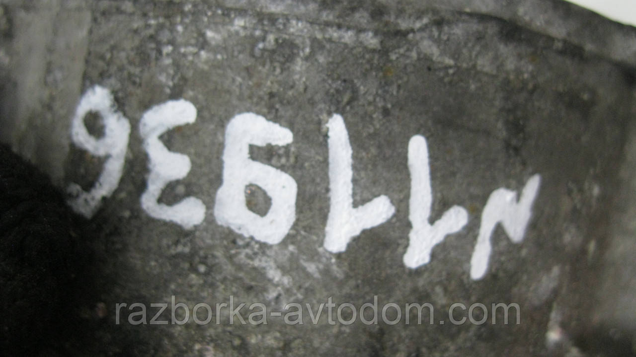 Вакуумний насос Citroen C4 Picasso (2006-2013) 2.0HDI OE:4564 87