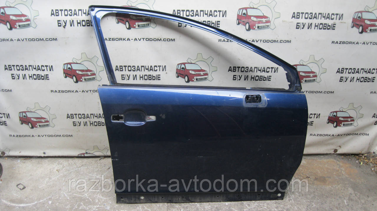 Двері передні права Citroen C4 (2004-2010) OE:9004 W4