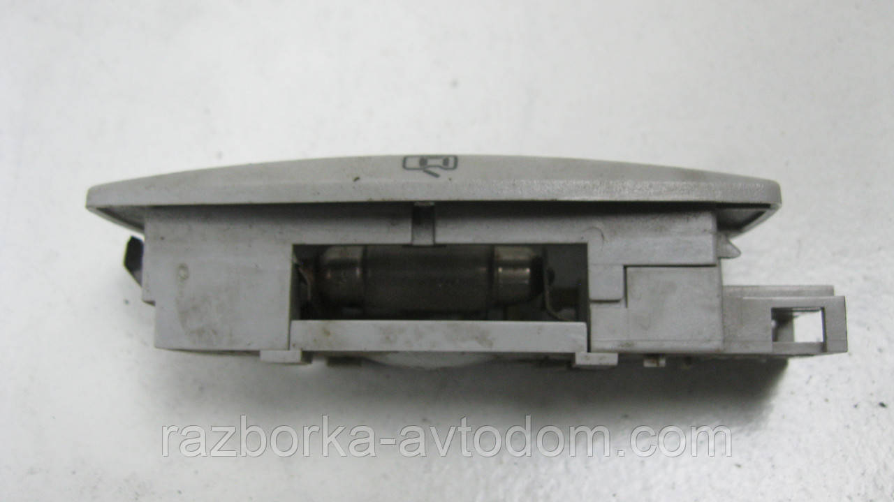 Ліхтар/плафон салону VW Passat B5 (1997-2000) OE: 3309947291 фото 2