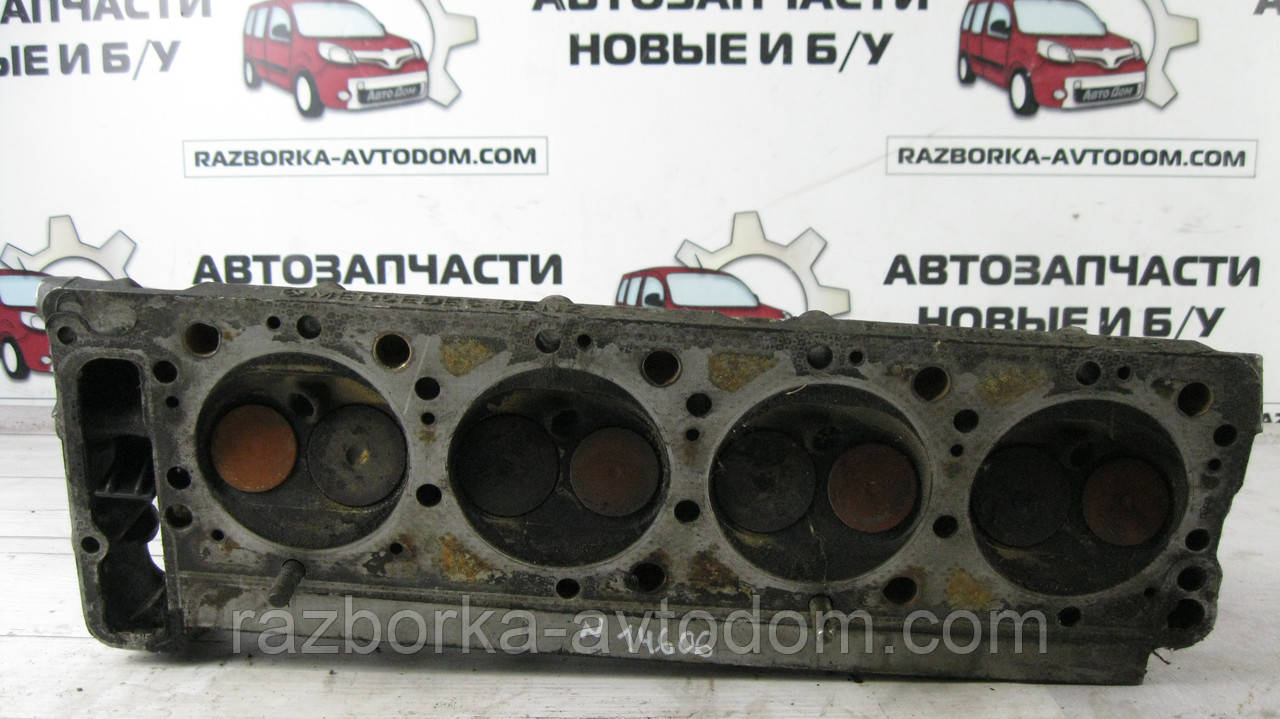 Головка двигуна (ГБЦ) ліва Mercedes w126 (1979-1991) OM116 4.2 V8 OE:R1160164001