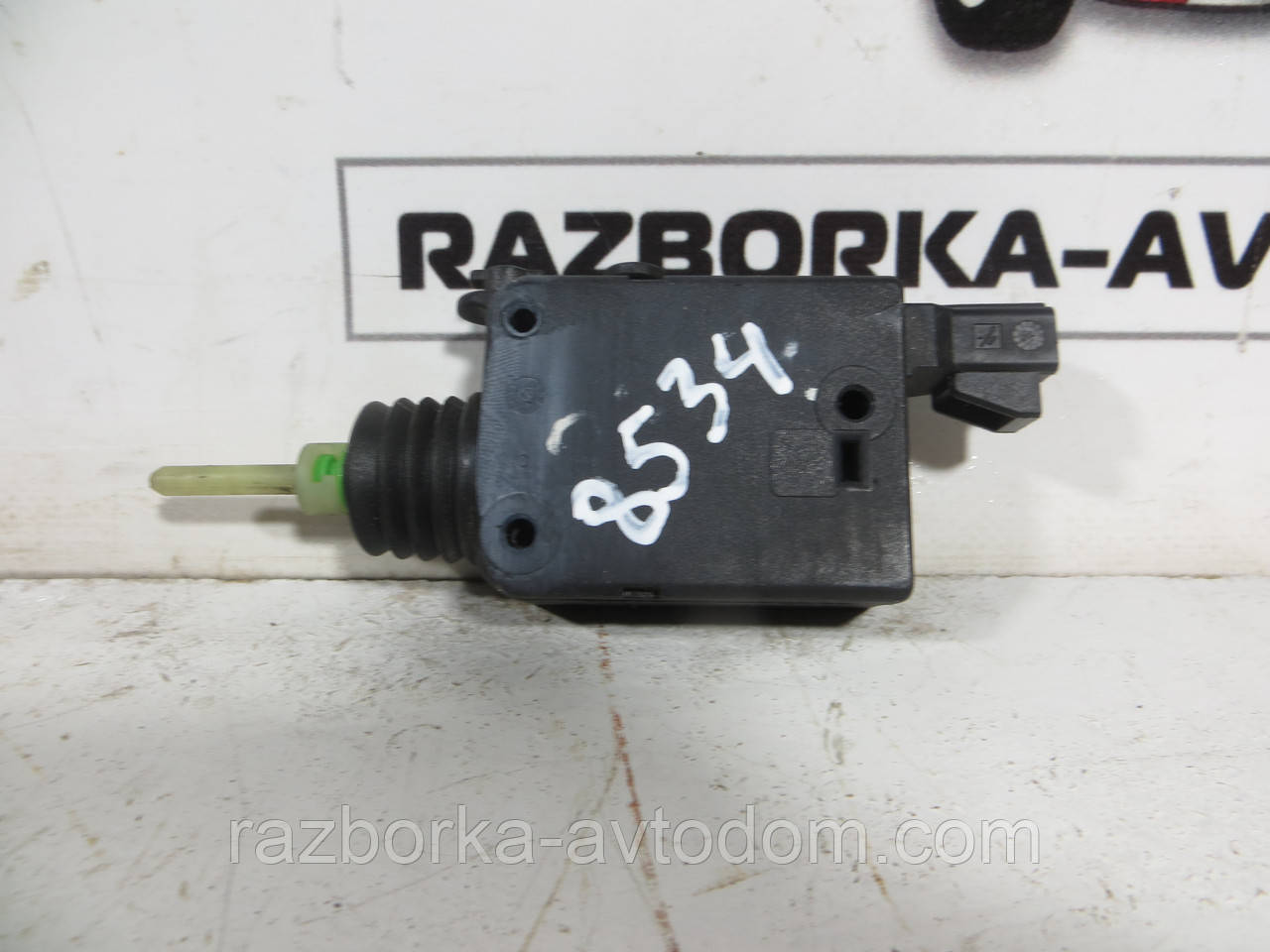 Привод активатор замка лючка паливного бака Opel Zafira A (1999-2005) Astra G OE:90589918