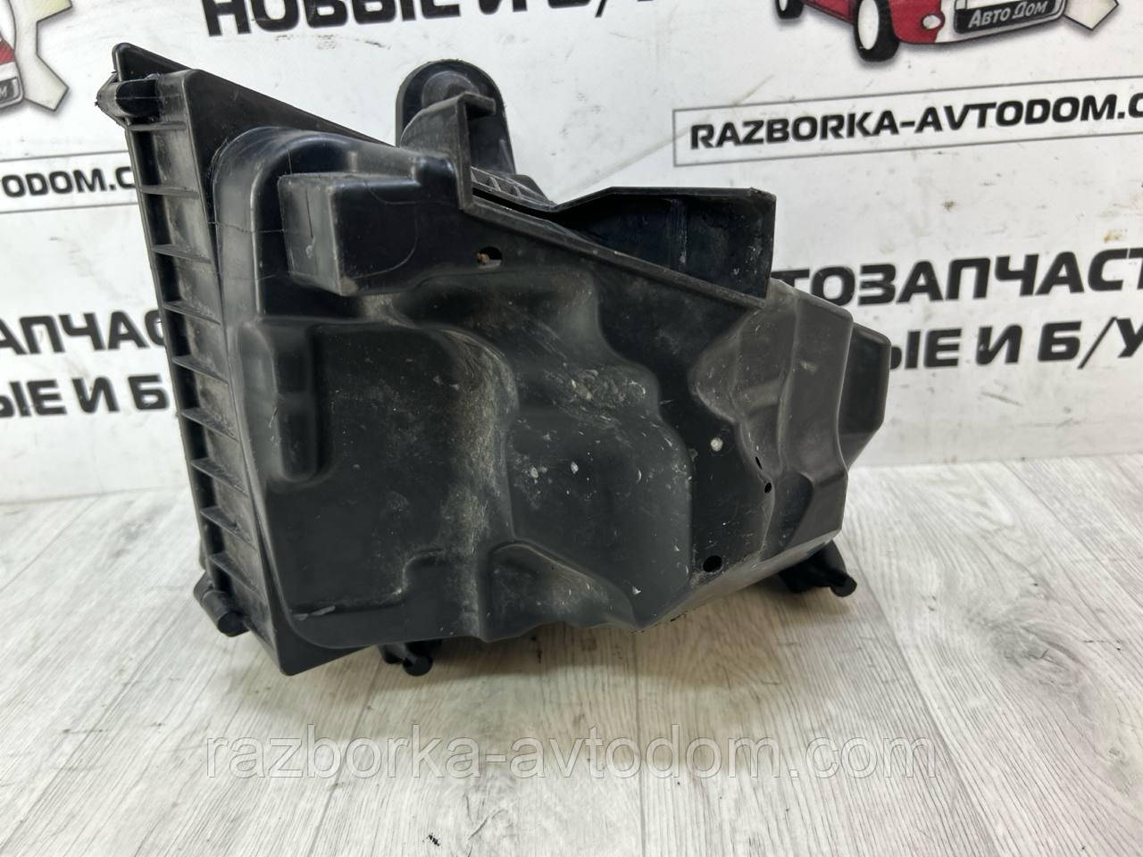 Корпус повітряного фільтра Ford Mondeo (07-10), S-MAX (06-15) 2,0TDCI OE:1768349, AG919600AB