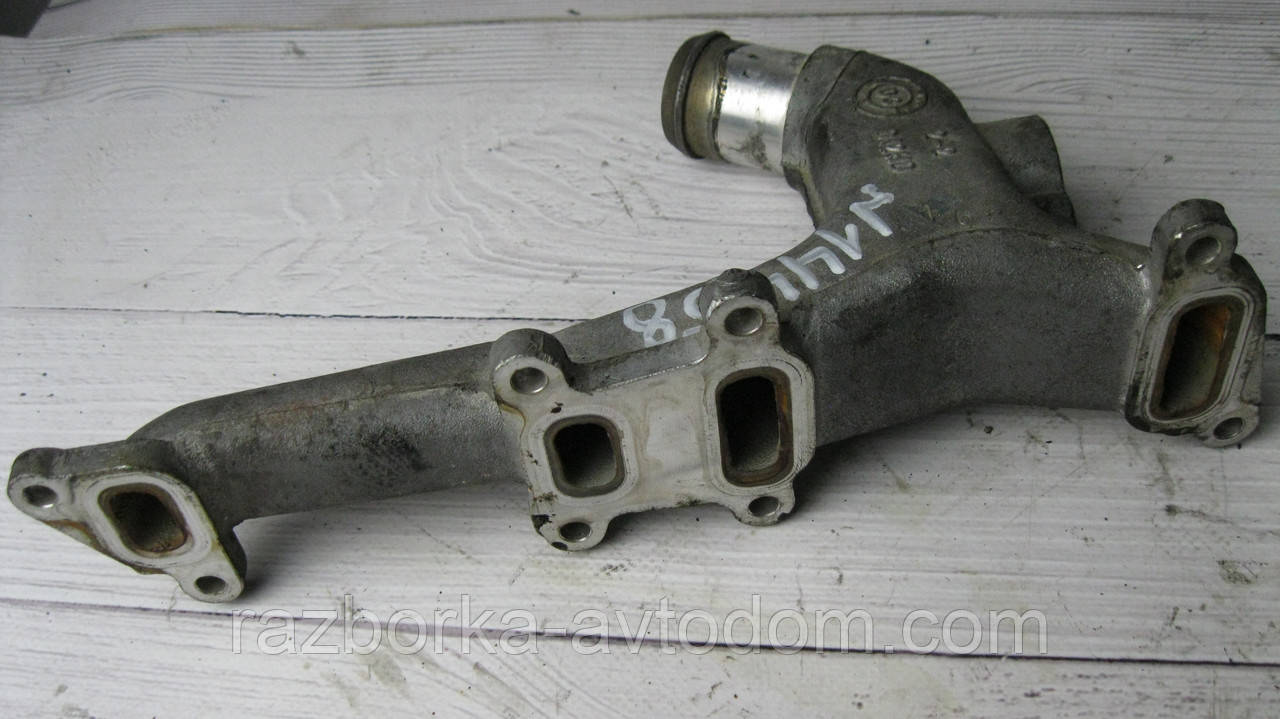 Колектор системи охолодження Ford Transit 3 (2000-2013) 2.4TDDI OE:YC108K520BA