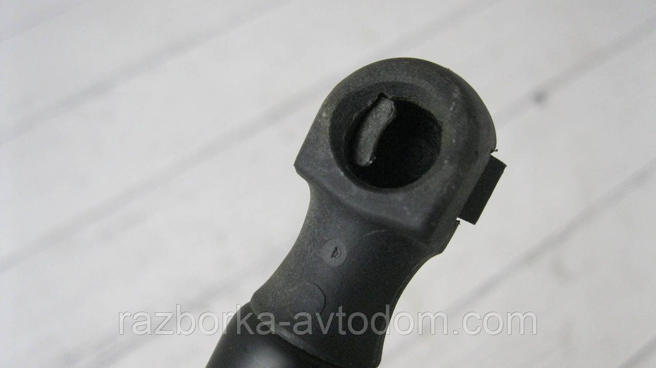 Амортизатор багажника Skoda Fabia (1999-2007) OE:6Y0827550A