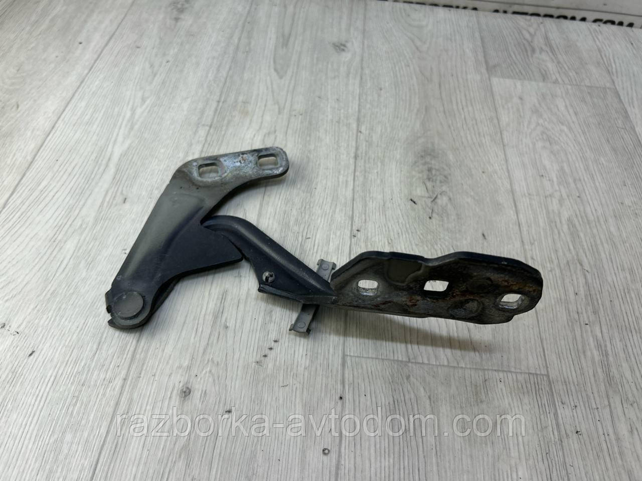 Петля капота права FORD MONDEO MK4 (2007-2014) OE:7s7aaa168004f