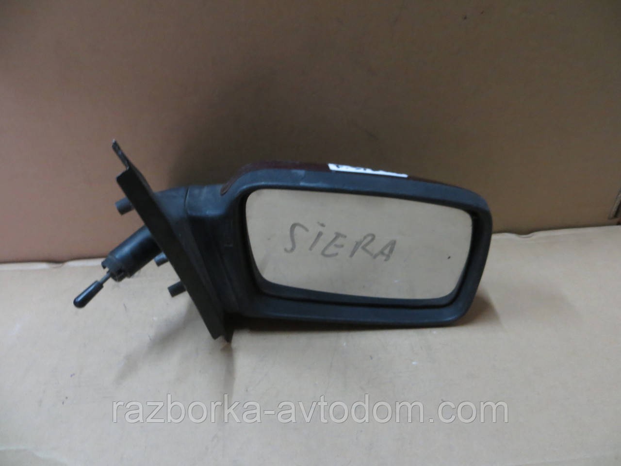Дзеркало праве (механ) Ford Sierra (82-93)