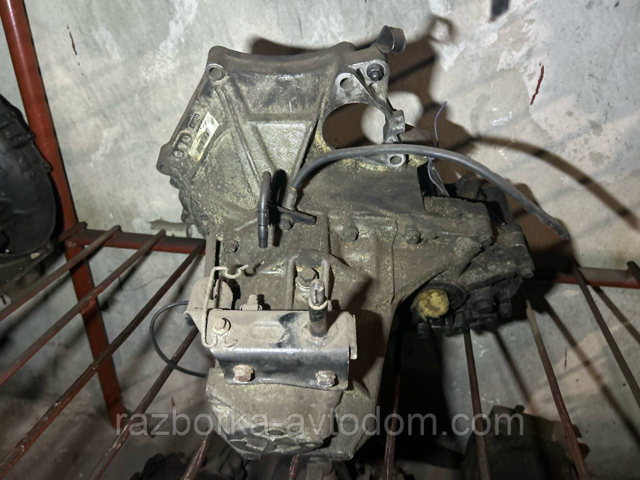 МКПП, КПП, коробка передач 5-ступка 1,8TD Rover 400 (90-93), Montego OE:5MT, TRC101530E