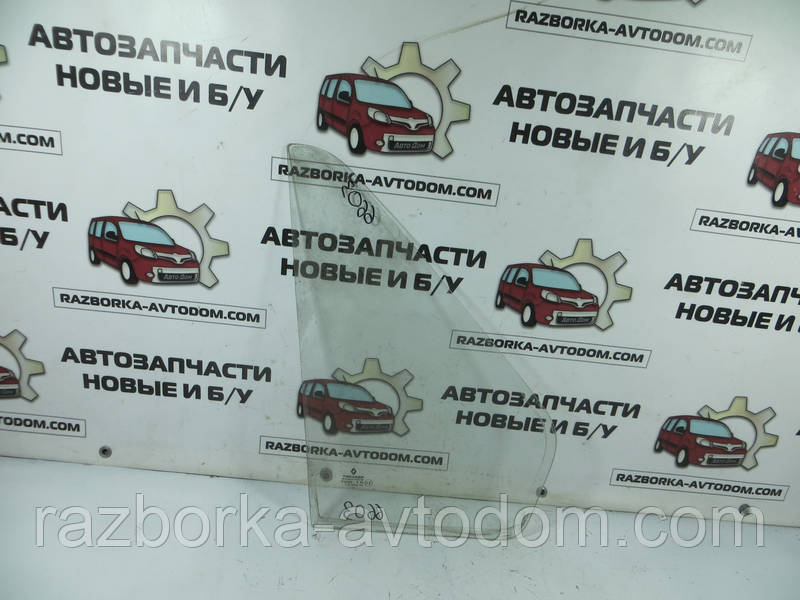 Скло передніх лівих дверей (форточка) RENAULT Trafic (1980-2000) ОЕ: 7704000365