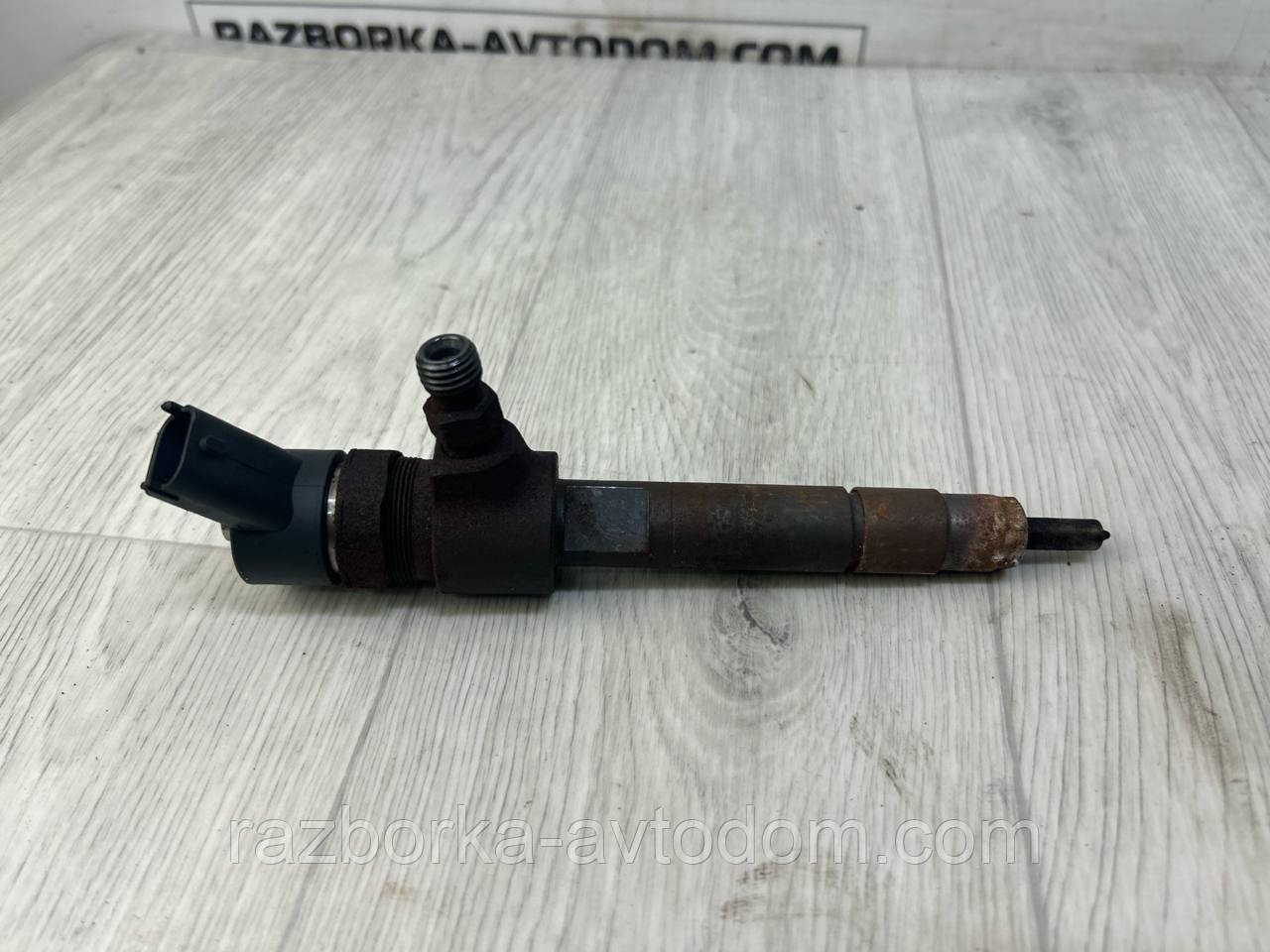 Форсунка дизельна BOSCH 1,9CDTI Opel Zafira B (05-), Astra H, Vectra C, Fiat Doblo OE:0445110276