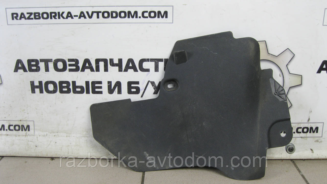 Накладка ліва Opel Combo (01-11), OE: 13167920