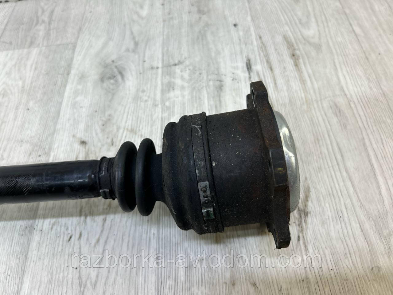 Напівось передня ліва (привод) 1,9TDI, 2,0TD Skoda Superb (02-08), VW Passat B5, Audi A4 B5 OE:3u0407271 (38 шліц)