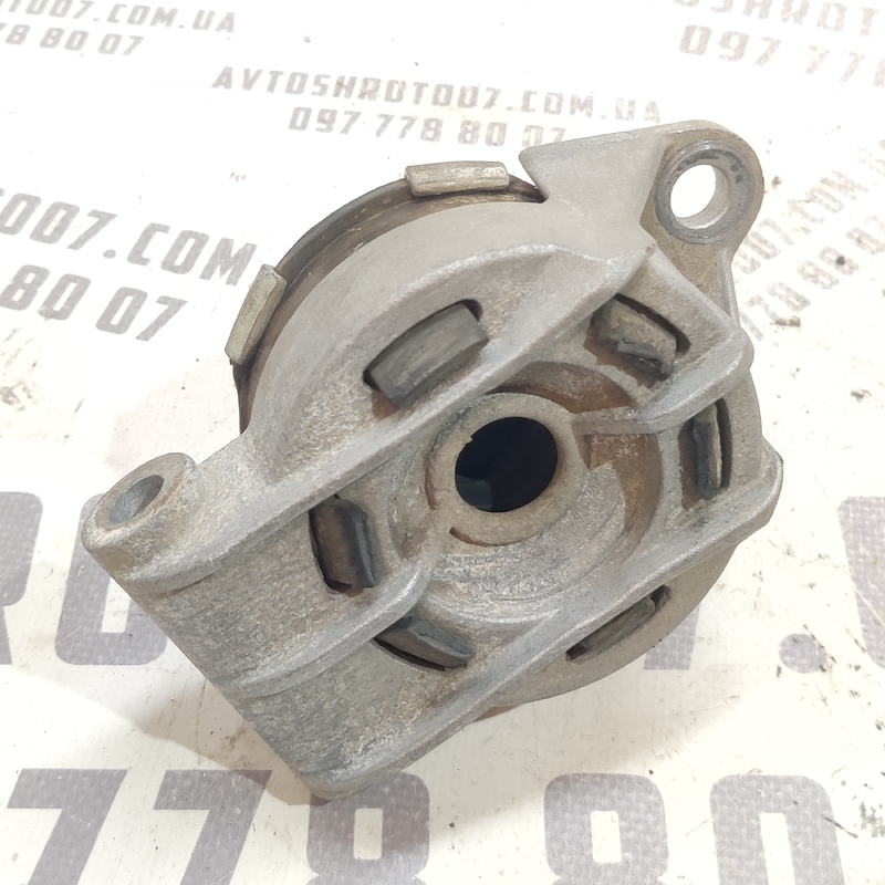 Подушка двигуна Opel Astra G (97-09) 2.0 Дизель