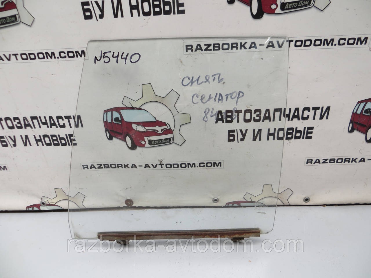 Скло задньої лівої двері Opel Senator (1978-1994)