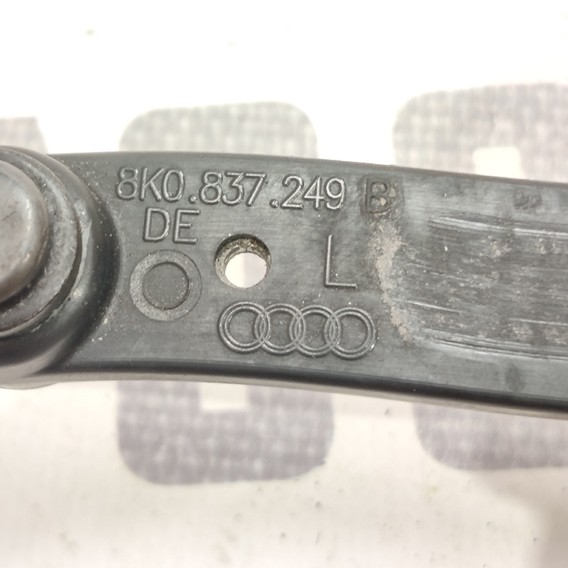 Обмежувач дверей Audi A4 B8 (07-15) 2.0D передній