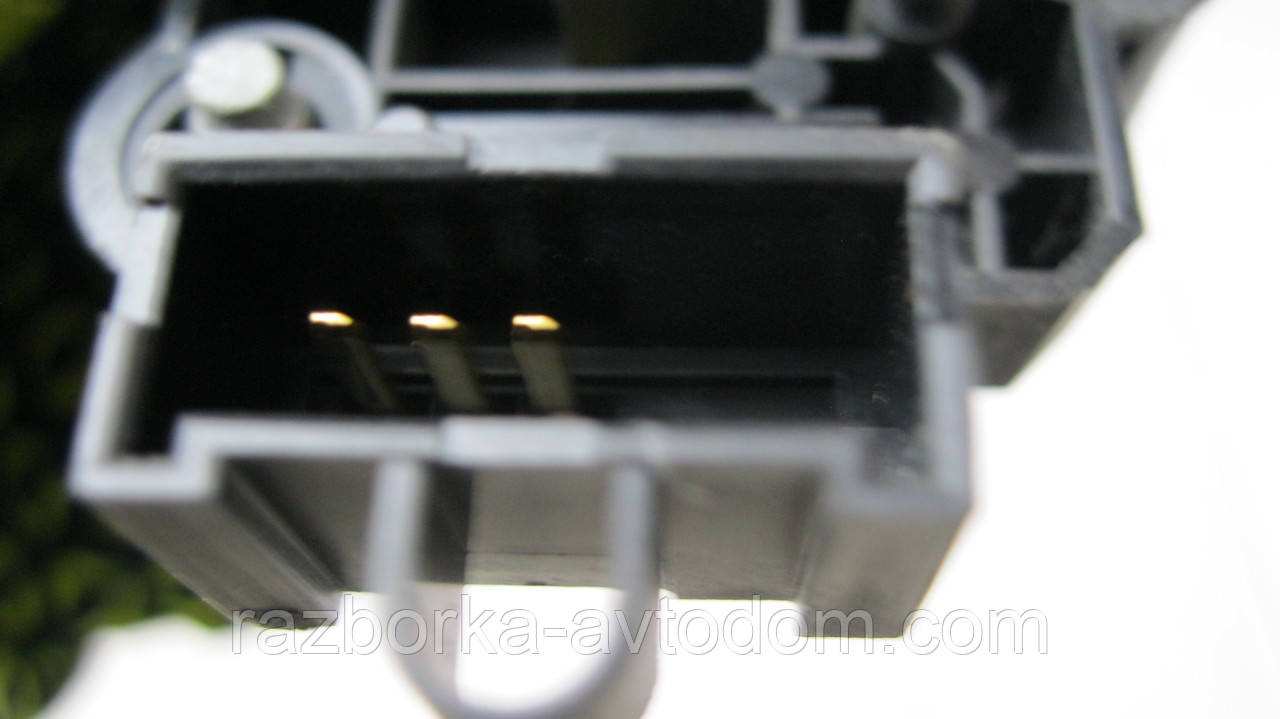 Перемикач радіо Nissan X-trail T30 (01-06) OE:54355381