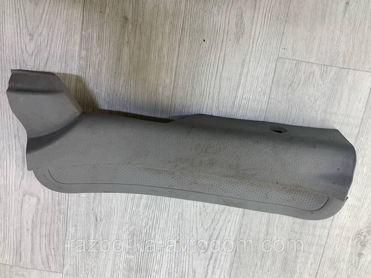 Обшивка накладка порога задня права Kia Cerato (2006-2009), OE:858852F00087