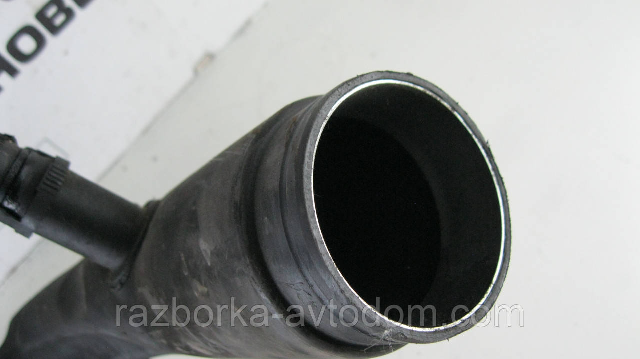 Патрубок повітряного фільтра VW Touran (03-10) OE:1K0129654AA