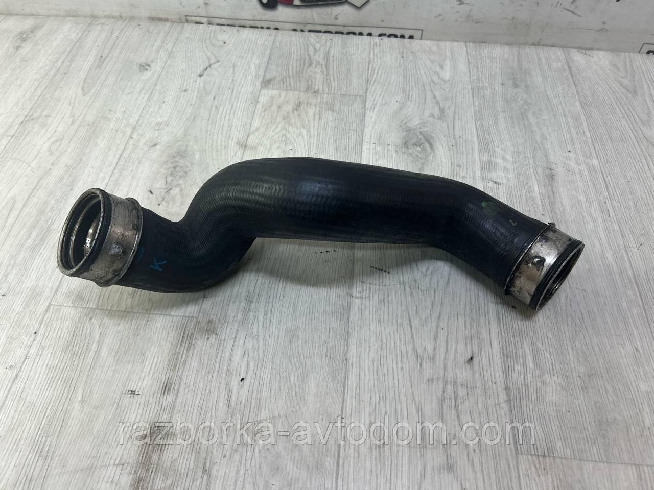 Патрубок інтеркулера 1.9TDI 2.0TDI Skoda Superb 1 (02-08) OE:3B0145834N фото 2