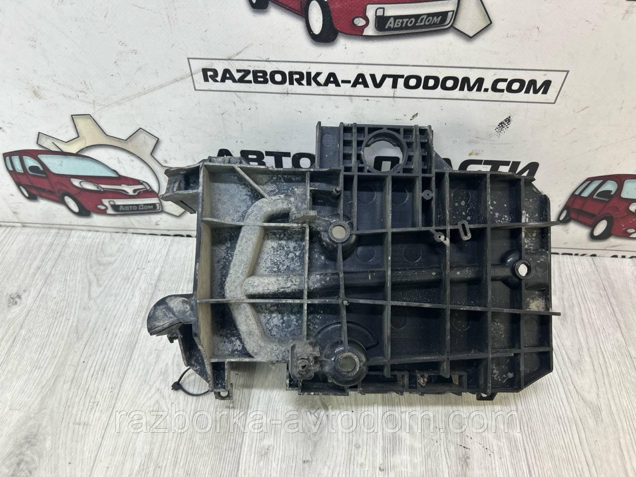 Полиця/Площа під акумулятор Peugeot 407 (04-11) / Citroen C-5 (04-08) OE: 9645693080