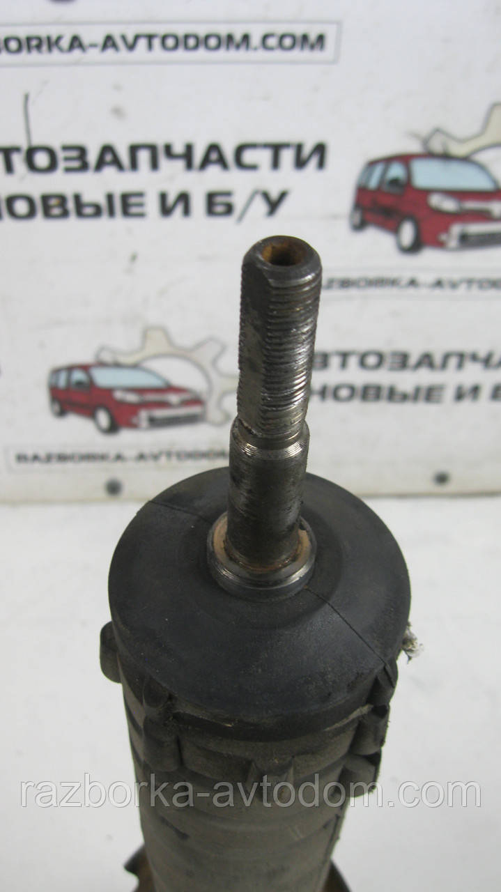 Амортизатор передній правий/лівий Renault Trafic (2000-2014) OE:8200212633