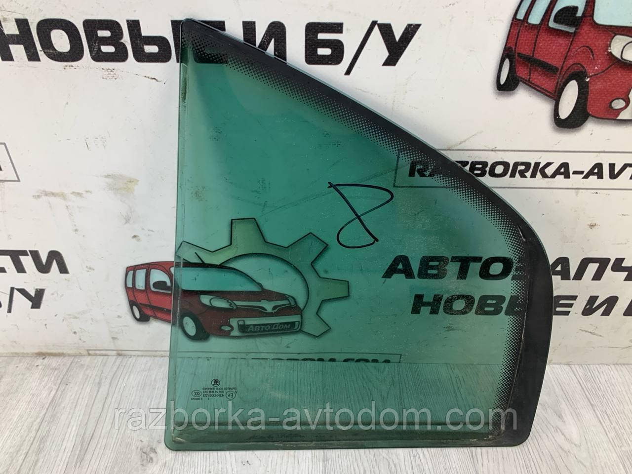 Скло дверцят задньої правої глухі (форточка) седан Skoda Superb (02-08) OE:3U5845210D фото 2