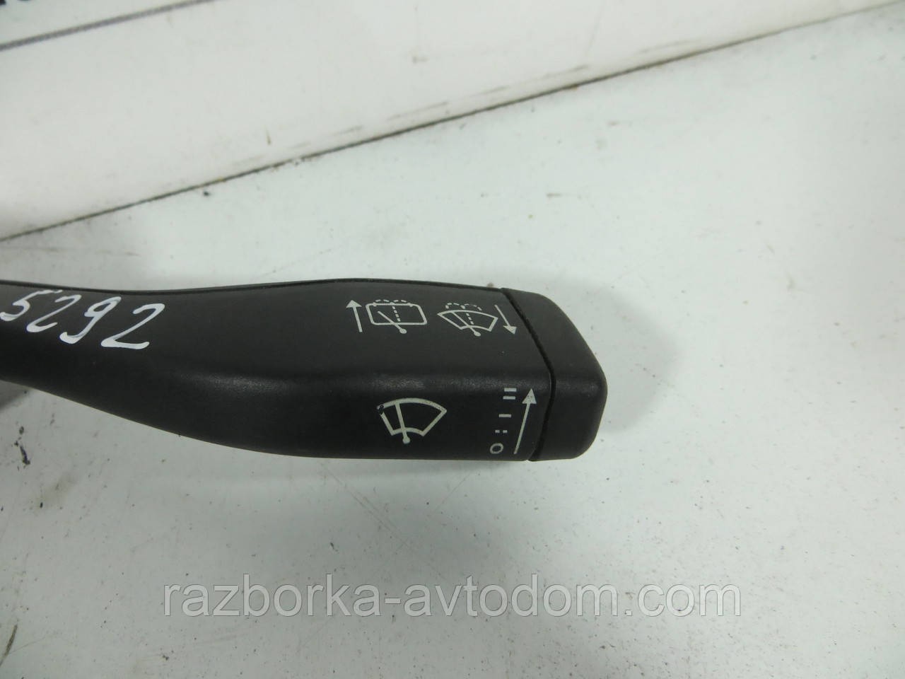 Підкермовий перемикач правий Opel Astra OEM 90243394