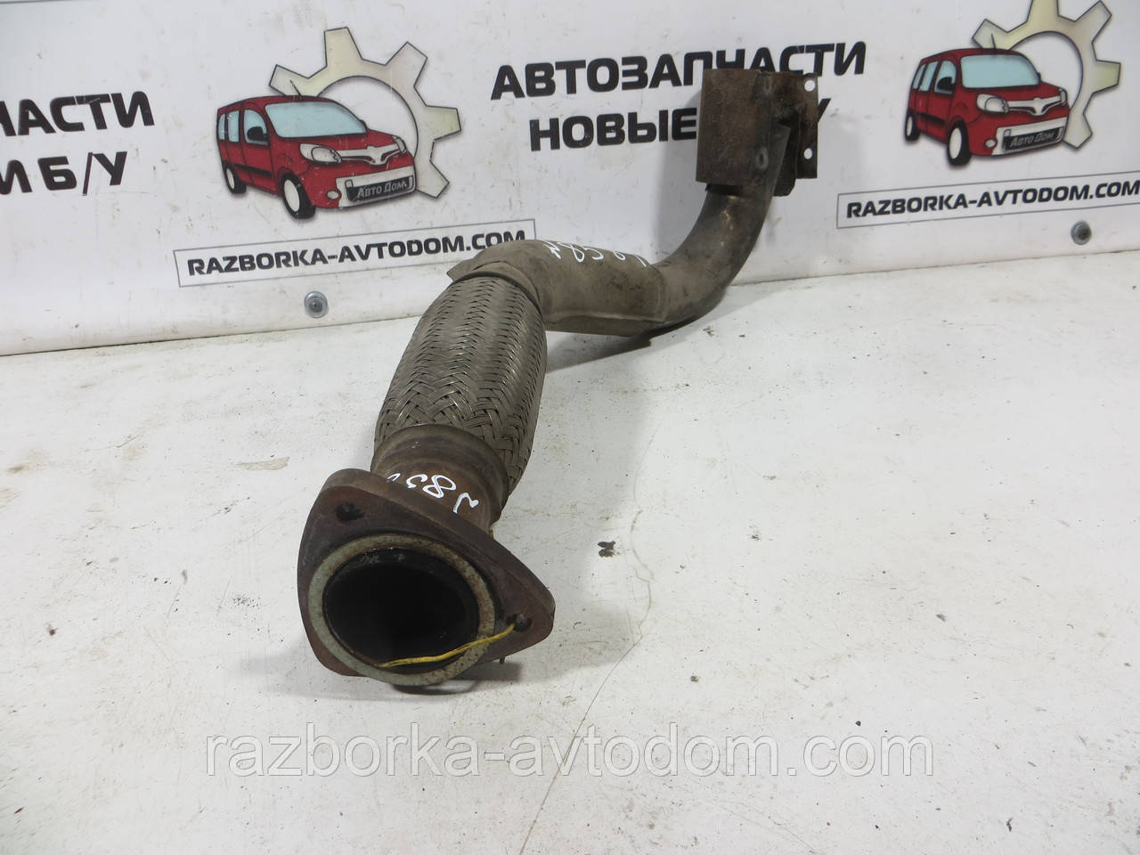 Приймальна вихлопна труба від колектора коліно Opel Zafira A 2,0DTI (1999-2005) ОЕ: 93181904