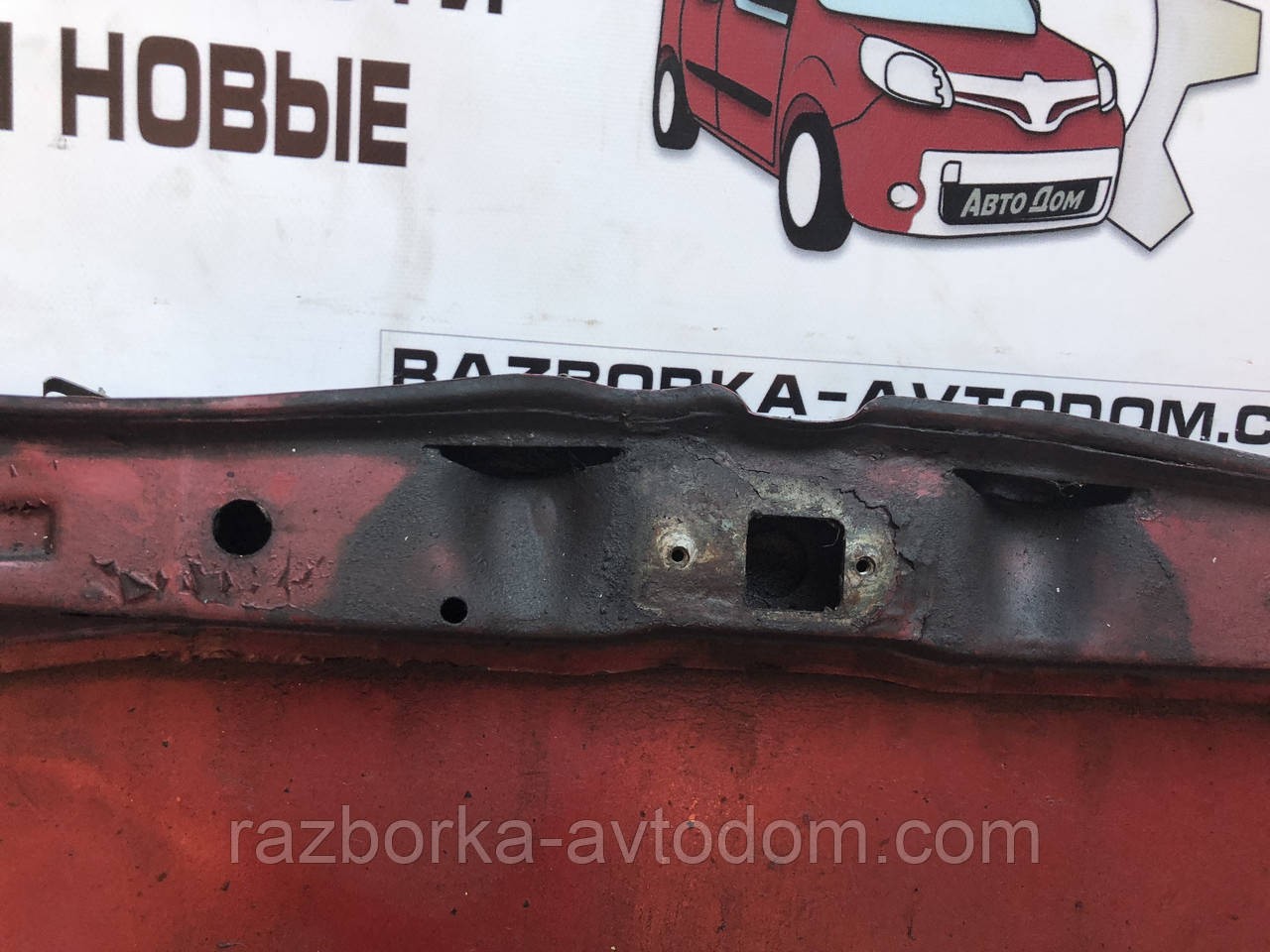 Капот Mercedes E-class W123 (75-85) OEM 1238800357