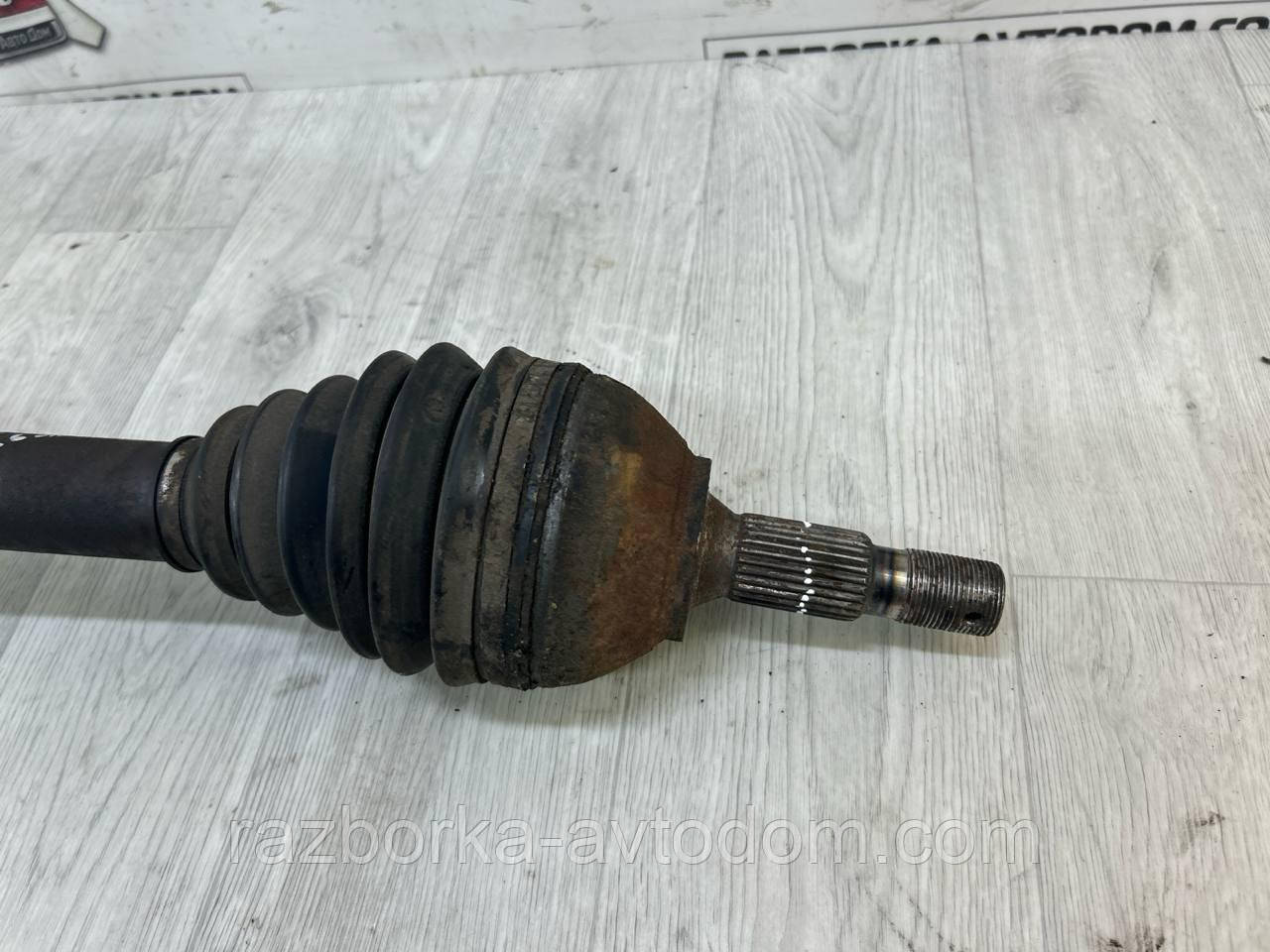 Напівось передня права (привод) (28/37) Peugeot 407 (04-11), 508, 607,Expert, RCZ, Citroen C5 OE:3273GE, 9644668280