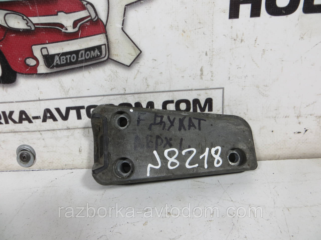 Напрямні тяги задніх дверей верхня Fiat Ducato (1994-2006) ОЕ: 1303906080