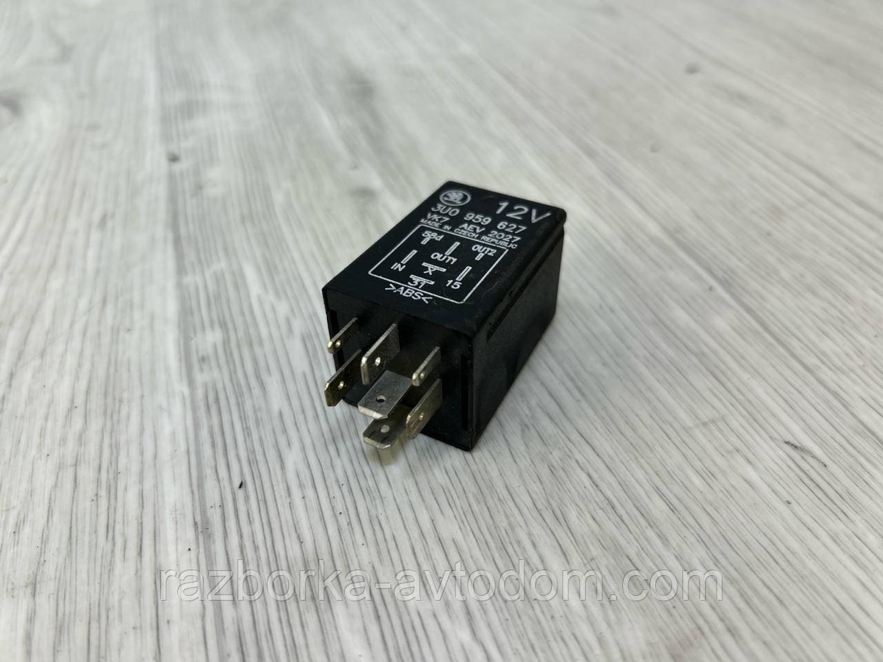 Реле нагрівання заднього скла No445 SKODA Superb 1 (02-08) OE:3u0959627