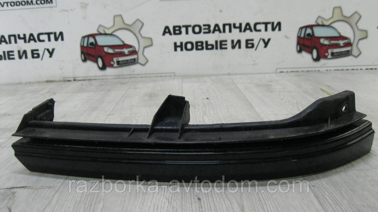 Вії накладка фари правої Opel Zafira A (1999-2005) OE:90580652