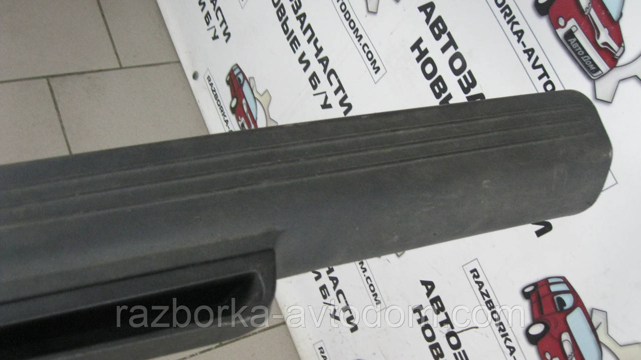 Накладка порога лівого Opel Corsa C (2000-2012) OE:9114823