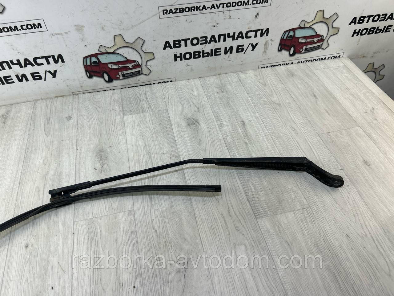 Важіль склоочисника (двірник) передній лівий PEUGEOT 407 SW (04-11) OE:6429X4