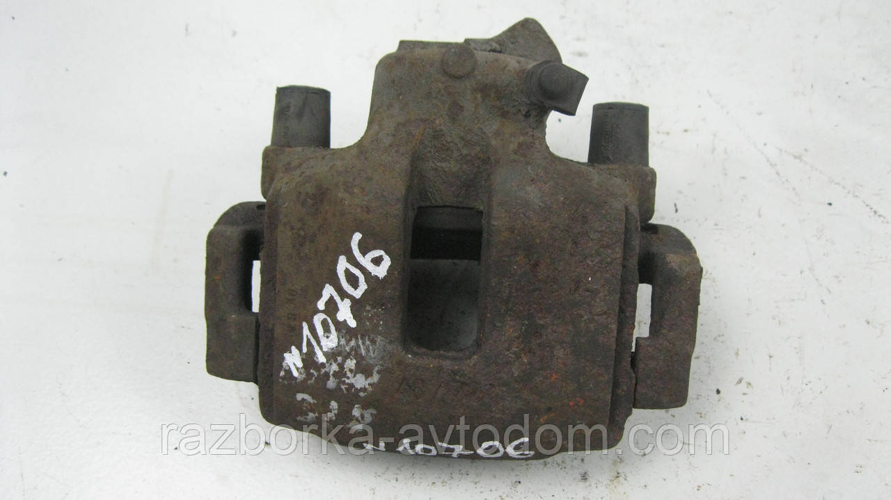 Суппорт передній правий BMW 3 E36 (1990-1995), E46 (2000-2005) OE:34111160352