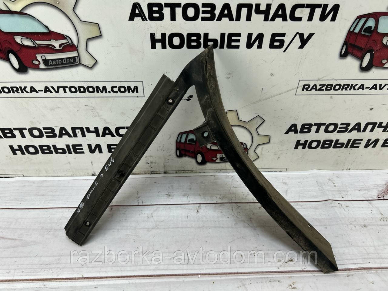 Кронштейн/ Кріплення бампера заднього лівого (універсал) VW Passat B5 (97-05) OE: 3b9807393l